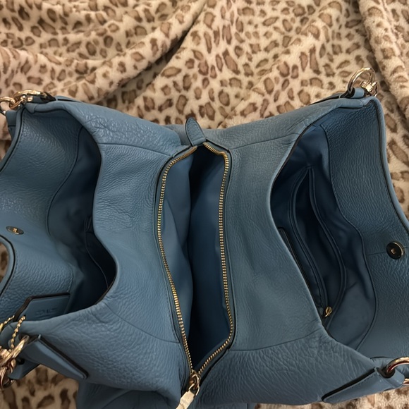 Coach Edie 31 - Picture 3 of 5